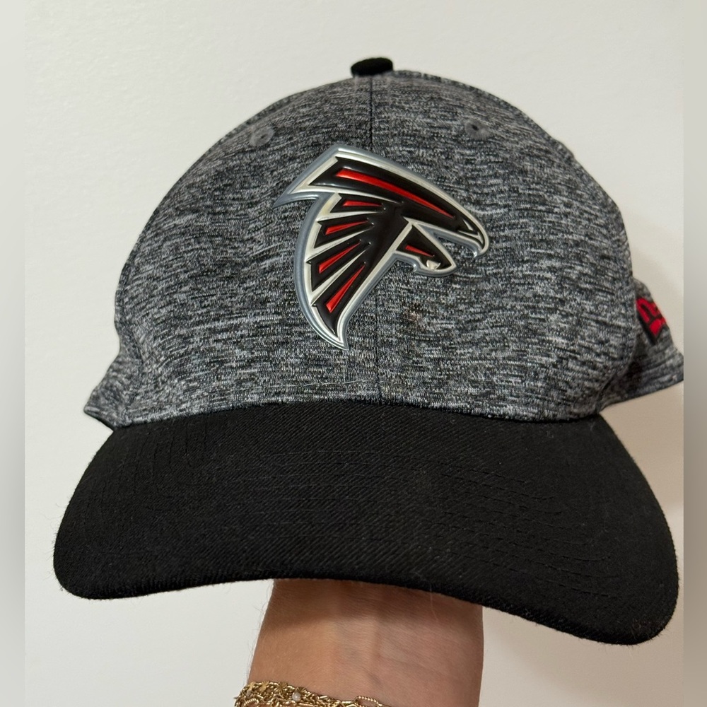 Atlanta Falcons gray black NFL cap, officially licensed